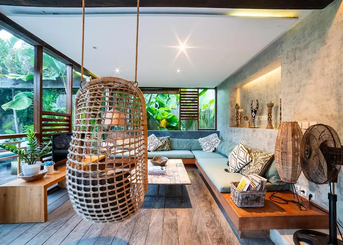 Villa Anggana 2 *